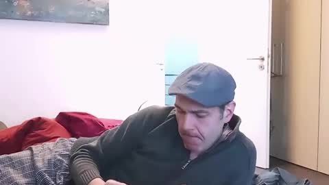 spliffray online show from January 3, 8:21 am