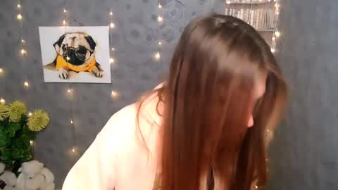 Snapshot of sport_tall_karina chatting on January 23, 7:11 am Karina online show from January 23, 7:11 am