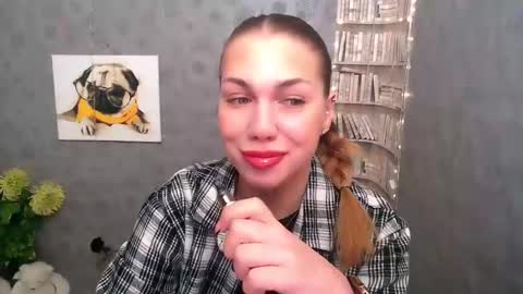 Snapshot of sport_tall_karina chatting on February 24, 8:06 am Karina online show from February 24, 8:06 am