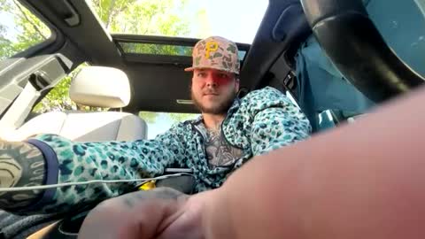 sportsfreak1619 online show from April 15, 10:43 pm