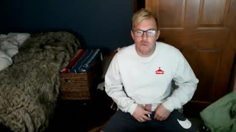 Spun Redneck online show from April 6, 9:10 am