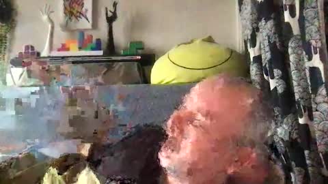 Snapshot of srekos38 chatting on October 25, 8:35 am srekos38 online show from October 25, 8:35 am