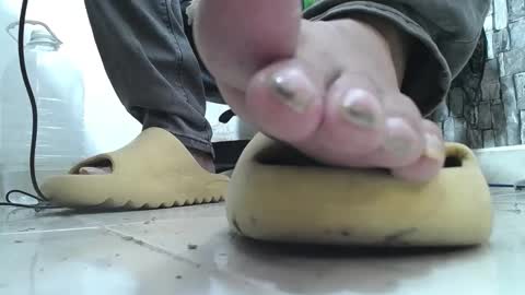 sr master cum its my old account online show from May 6, 1:55 am