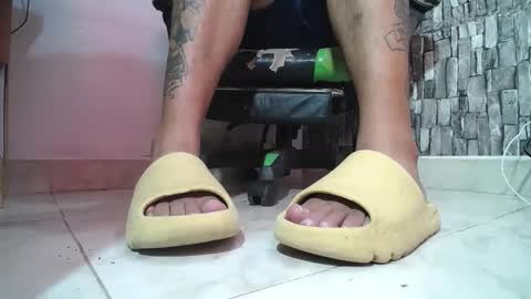 sr master cum its my old account online show from February 7, 3:26 pm