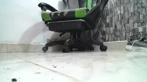 sr master cum its my old account online show from May 2, 5:08 pm