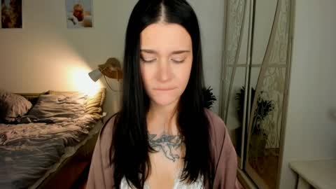 Hey guys i miss you so much  online show from April 3, 10:28 pm