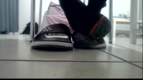 ssenzo online show from January 9, 10:15 pm