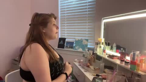 sstellar online show from January 14, 2:11 pm