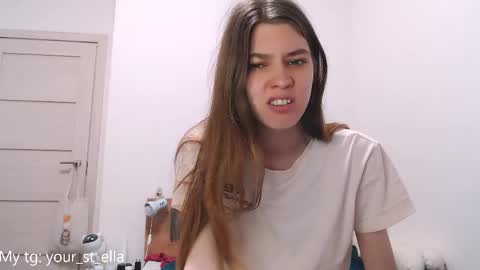 Ella online show from May 15, 5:31 pm