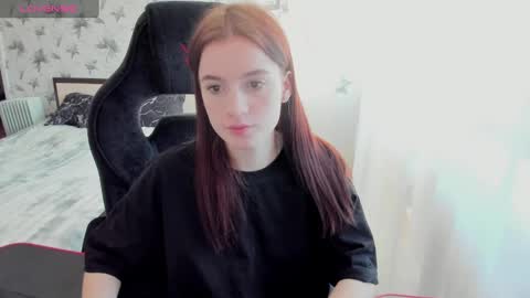 Stacey GMT5 Mo Tu We Th Fr Sa 3am -10am online show from January 16, 11:37 pm