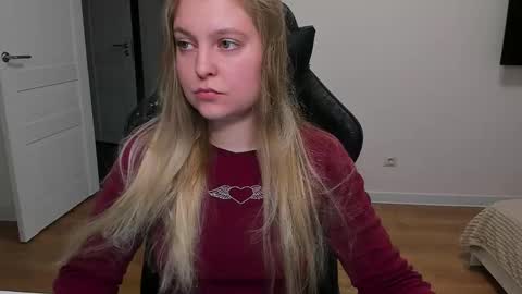 Snapshot of stacy_miraclee chatting on September 20, 2:42 pm Stacy  online show from September 20, 2:42 pm