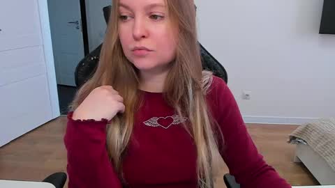 Stacy  online show from April 11, 10:52 am