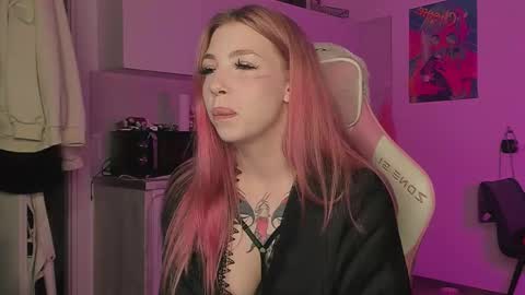Snapshot of stacy_quinst chatting on September 17, 6:00 pm Stacy online show from September 17, 6:00 pm