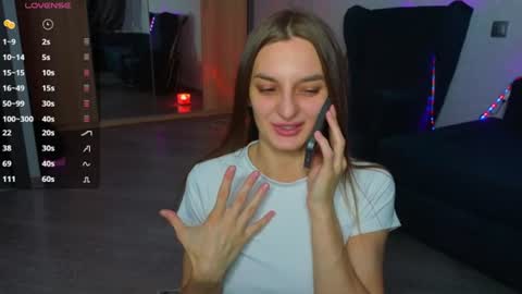Sexy lips online show from July 10, 10:25 pm