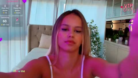 Stacy Tyler online show from June 6, 7:20 pm