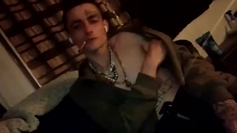 Straightupdownbad online show from April 4, 1:01 am