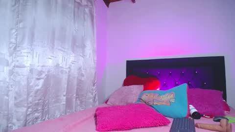 Stannly1 online show from February 28, 4:49 am