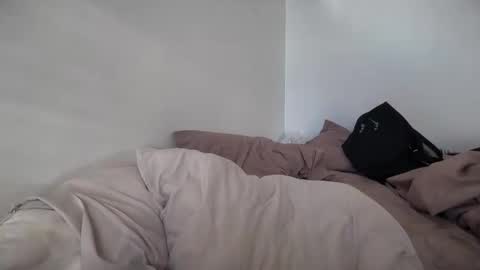 STAR online show from February 8, 8:01 pm