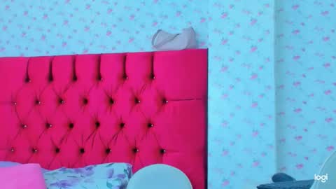 stassiebell online show from November 29, 6:43 am