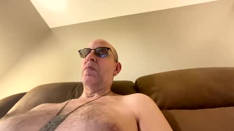 steel259373 online show from June 11, 5:05 am