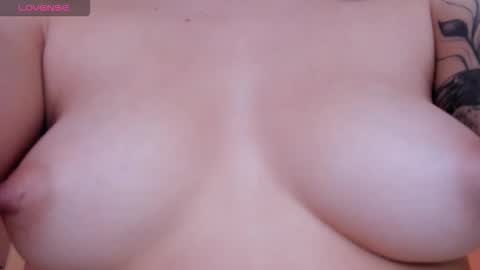 Stefa Gomez  online show from November 8, 1:03 pm