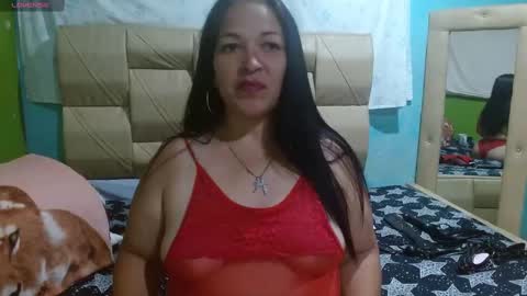 Stefanny online show from October 16, 9:35 pm