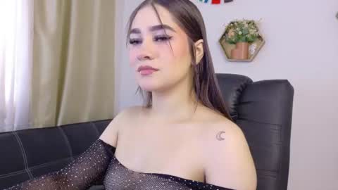 stefannycipriani_ online show from July 10, 3:50 pm