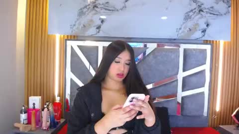 stefanybeckerfon online show from July 4, 4:38 am