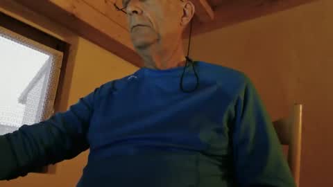 stefi444466 online show from April 27, 4:10 am