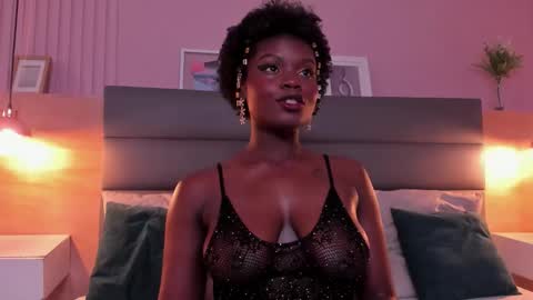 STELA online show from November 8, 10:02 pm