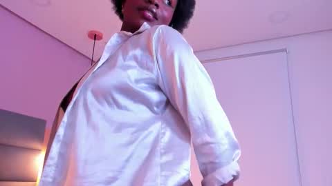 STELA online show from December 14, 12:06 am