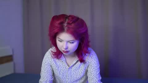 Stella online show from November 11, 12:13 am