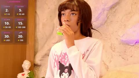 S T E L L A online show from February 21, 10:57 pm