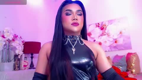 CALL ME STELLA online show from February 12, 8:07 am