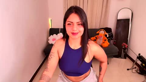 sara  instagram sariishalove online show from February 18, 6:24 am