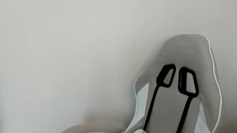 S T E L L A online show from March 12, 10:08 am