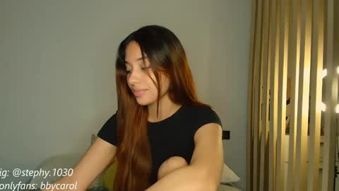 Snapshot of steph_y1030 chatting on September 18, 5:55 am stephany online show from September 18, 5:55 am