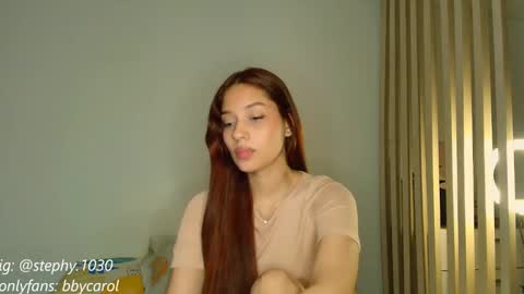 Snapshot of steph_y1030 chatting on October 24, 5:19 am stephany online show from October 24, 5:19 am