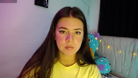 Emma online show from December 15, 1:45 am