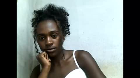 stephania12112343 online show from June 2, 6:21 pm