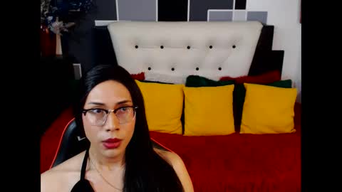 stephanie_dollss online show from June 2, 2:41 pm