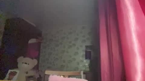 Stephani online show from February 20, 3:03 pm