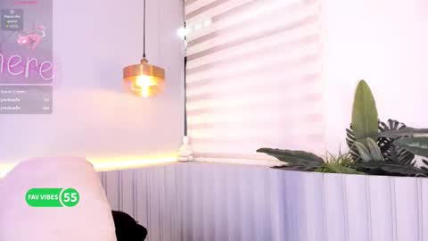 Stephany  online show from September 10, 4:41 pm