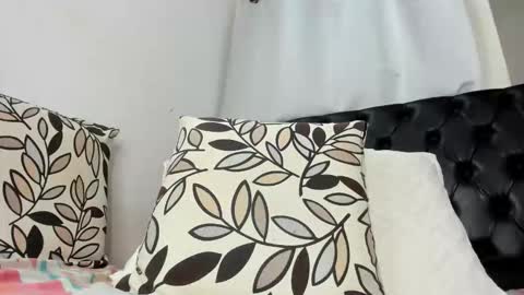 estefania online show from September 16, 3:53 am