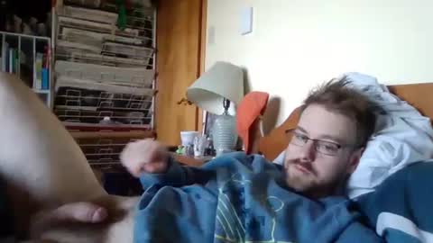 Snapshot of sterben13v chatting on October 6, 1:40 pm Ian23602 online show from October 6, 1:40 pm