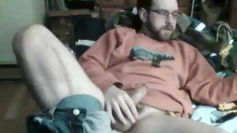 Snapshot of sterben13v chatting on February 2, 12:51 am Ian23602 online show from February 2, 12:51 am