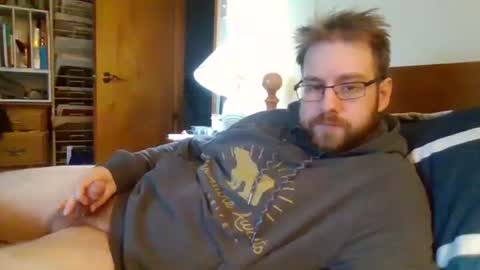 Snapshot of sterben13v chatting on October 17, 9:19 pm Ian23602 online show from October 17, 9:19 pm