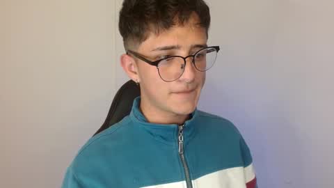 Stevan online show from March 15, 8:07 am