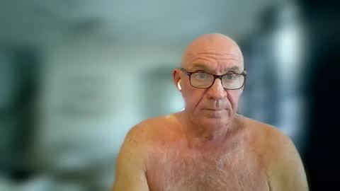 stevejons47 online show from November 6, 2:31 pm