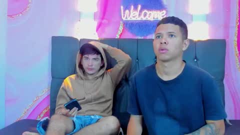 Steven online show from December 2, 11:30 am